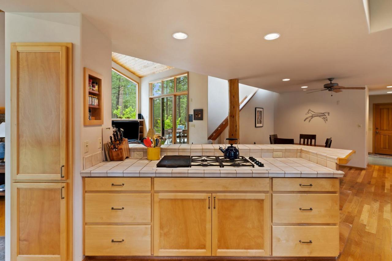 Glaze Meadow 376 Home Black Butte Ranch Exterior photo