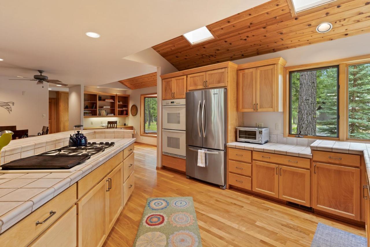 Glaze Meadow 376 Home Black Butte Ranch Exterior photo